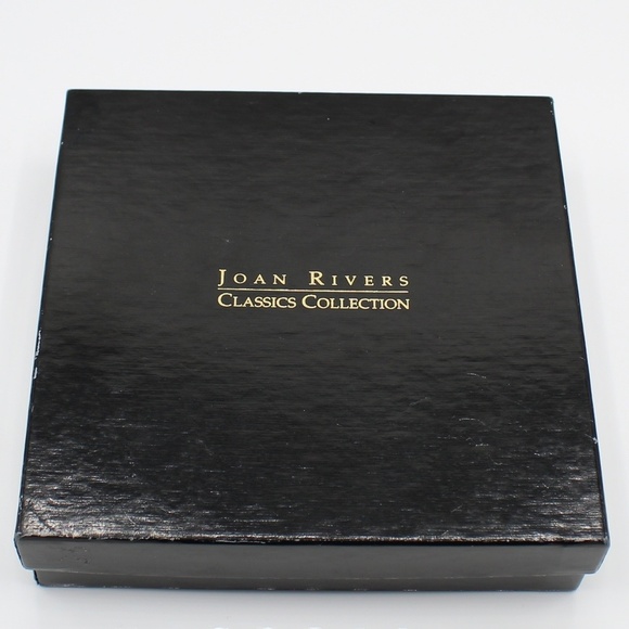 Vintage Joan Rivers bee brooch set - Picture 6 of 7